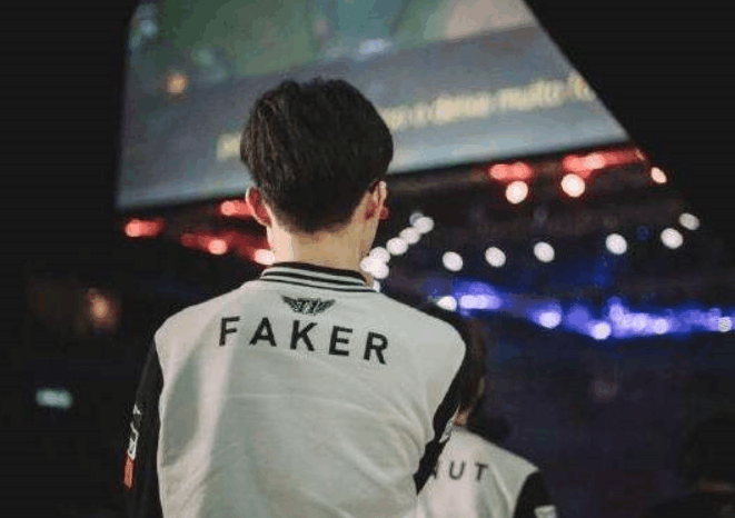 DemQQ 离开 Monte 加入 Passion UA